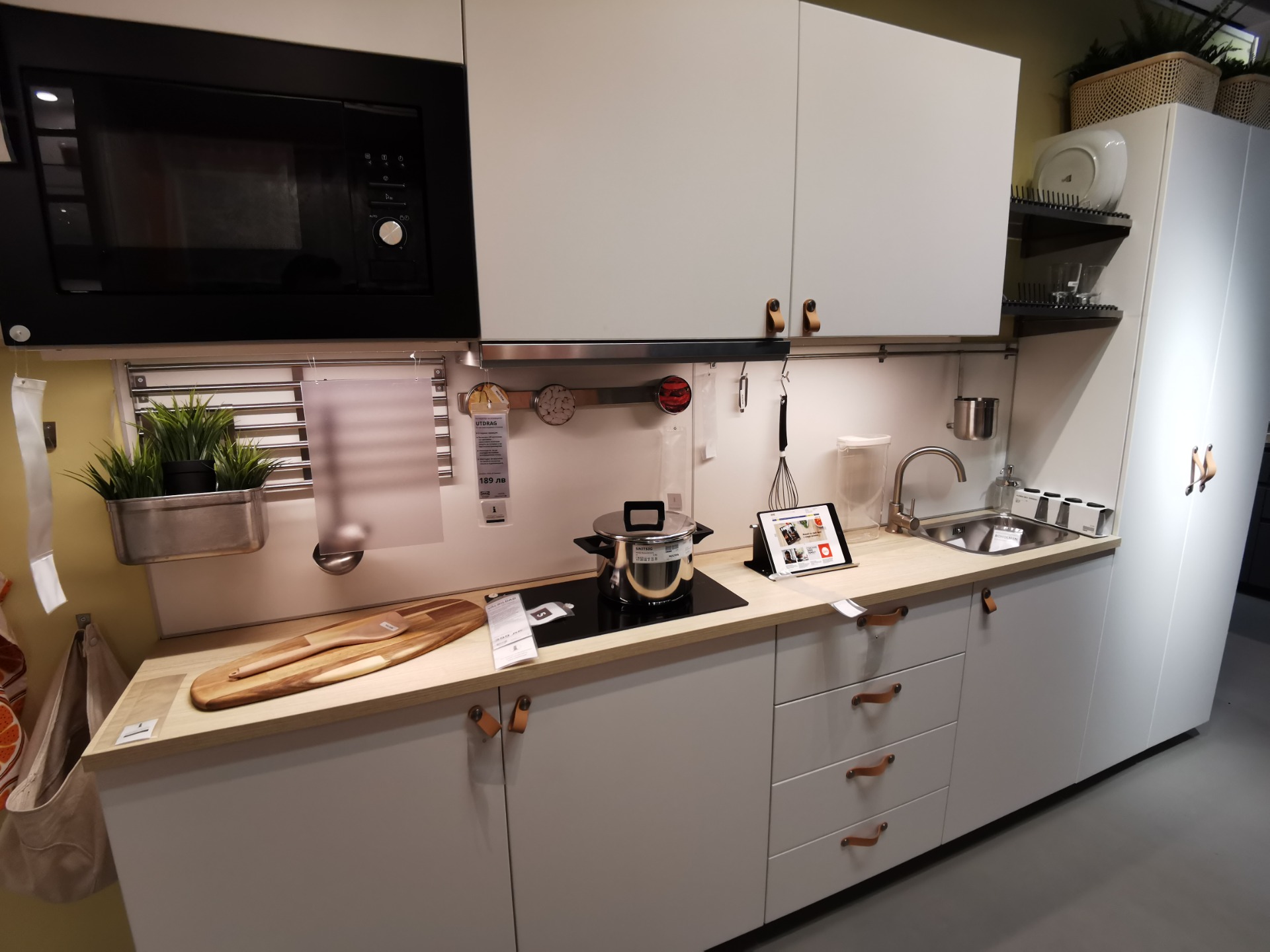 Veddinge White Kitchen: IKEA's Stylish Solution